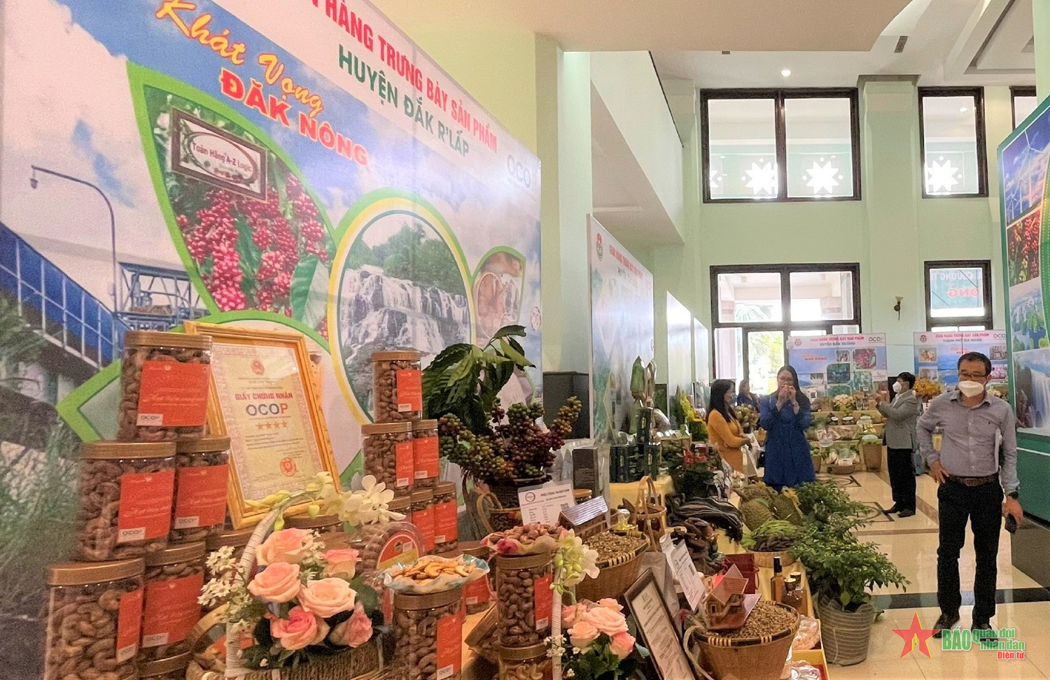 Khắc phục hạn chế để thu hút doanh nghiệp